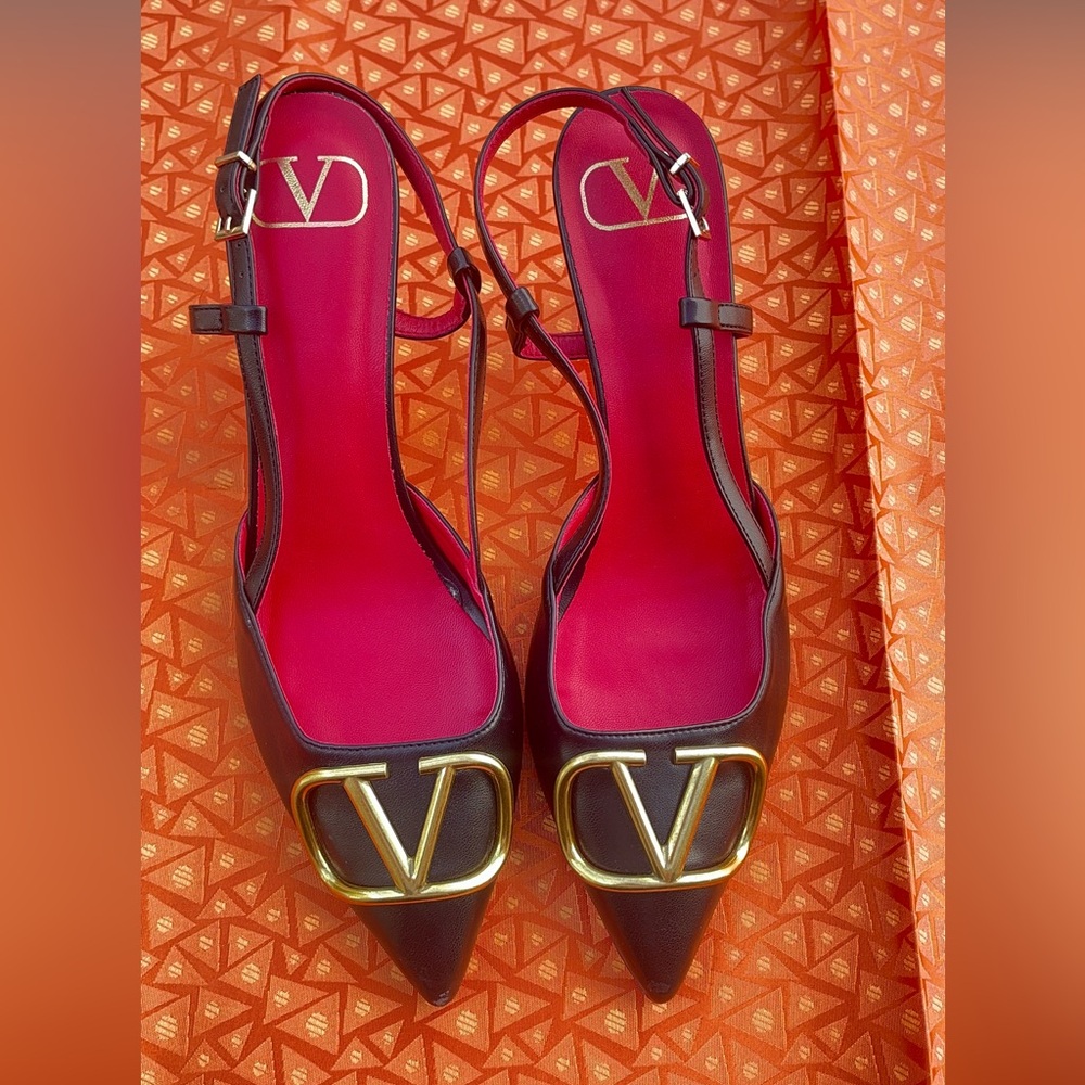 Valentino Vlog Black Slingback